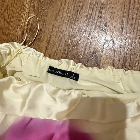 Abercrombie & Fitch Strapless Dress with Red and Purple Floral - Picture 4 of 4